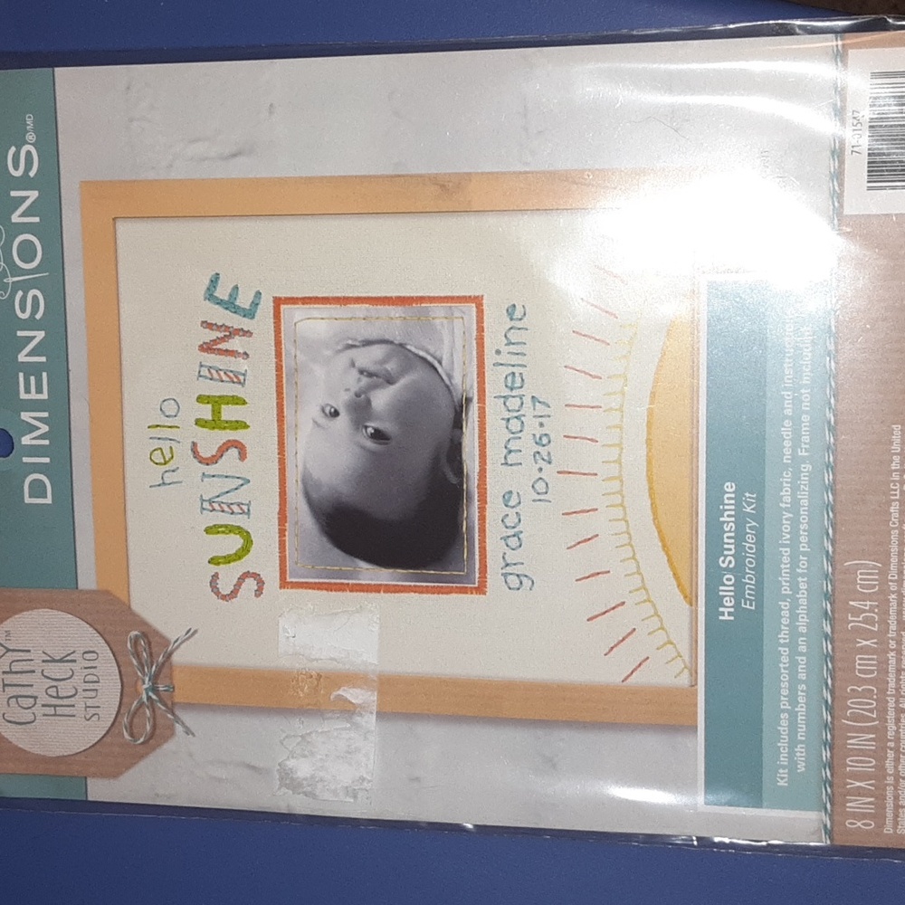 Hello Sunshine Embroidery kit by Dimensions